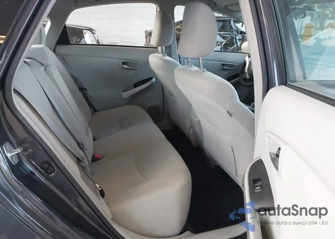 2013 Toyota Prius Three z USA, uszkodzony, nr VIN JTDKN3DU7D1616156